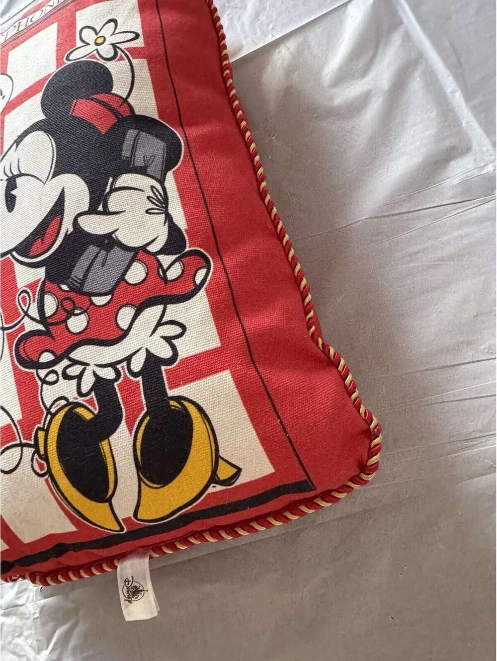 Disney Epcot Mickey Minnie Red Phone Booth United Kingdom Pillow